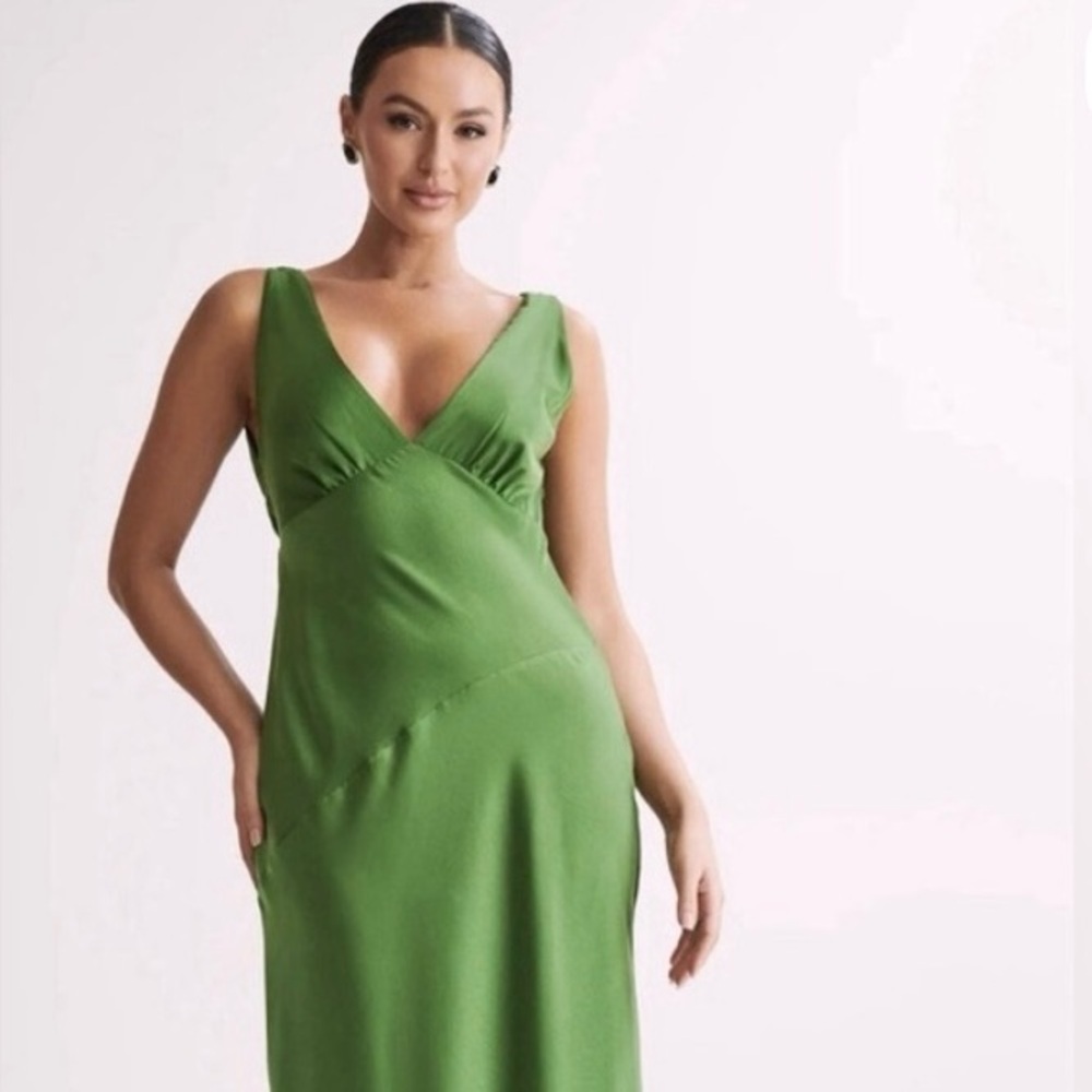 Meshki Nadia Maxi Satin Dress With Back Cowl - Emerald